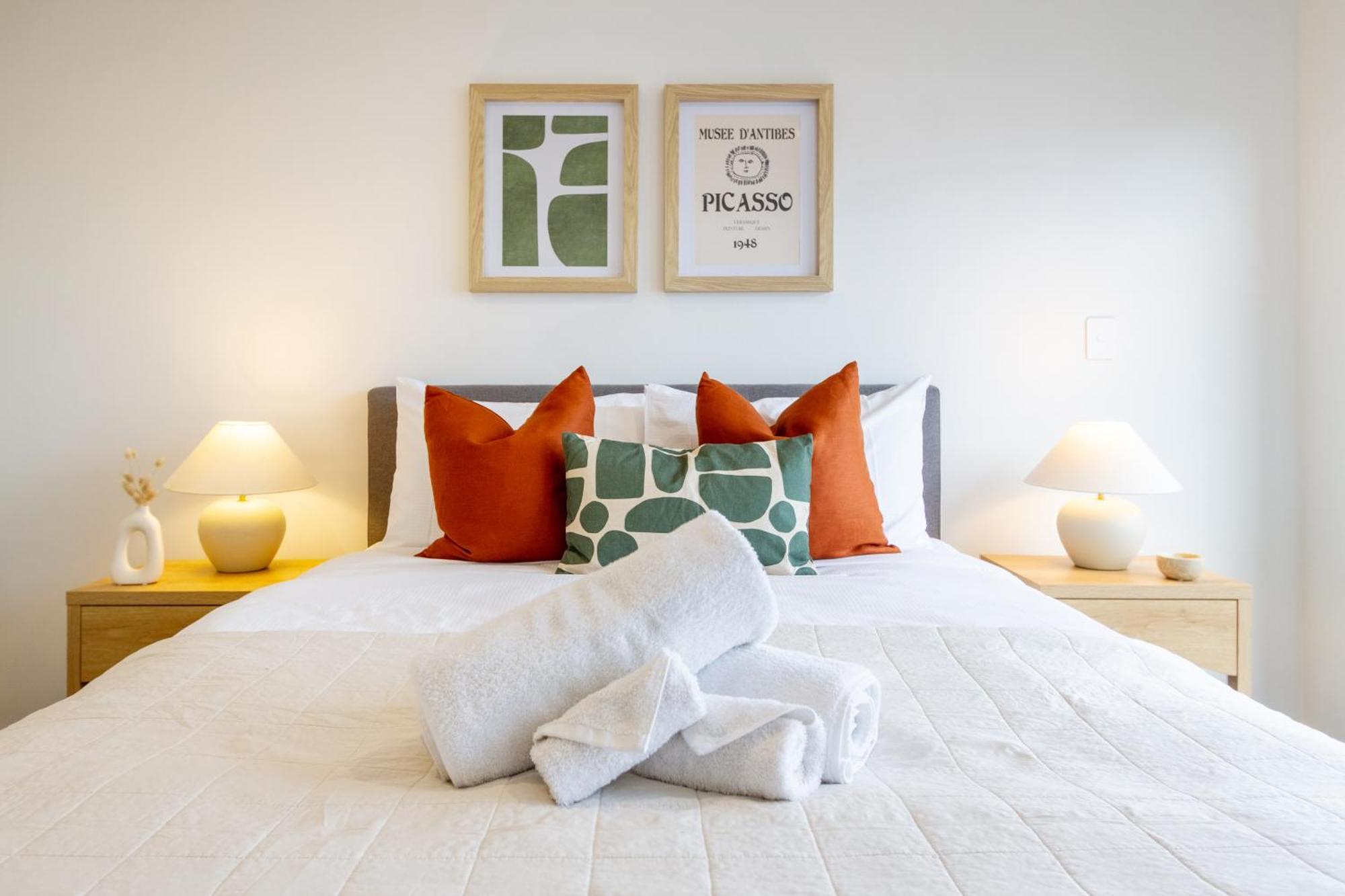 2 Bed, 2 Bath W Sofa Bed - Great Cafes Nearby Apartamento Christchurch
